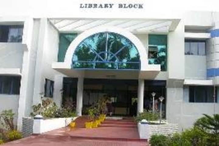 AVC College Mayiladuthurai